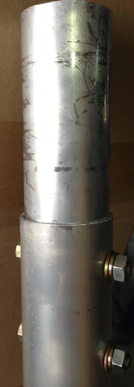 Соединительные втулки у мачты